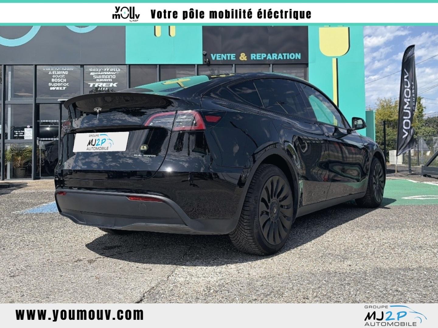 Model Y Long Range AWD Model Y Long Range AWD